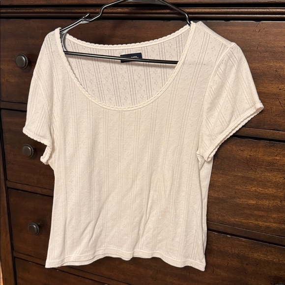 Top - Picture 2 of 3